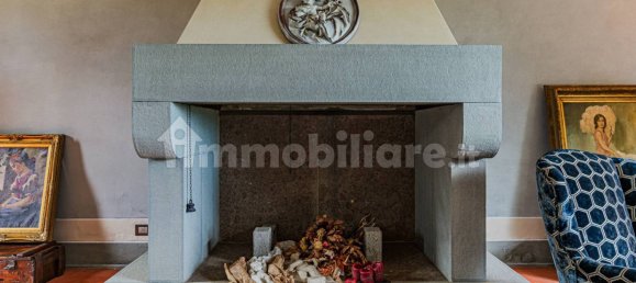 5 bedrooms Villa in Borgo San Lorenzo, Italy No. 262336 6