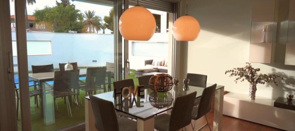 3 bedrooms House in Mil Palmeras, Spain No. 28381 11