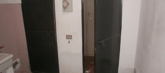 12غرفة مستودع في Castelfranco di Sotto, Italy رقم 135873 5