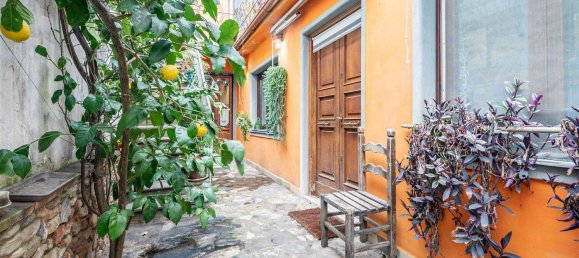 4غرفة منزل ذو طابقين في Florence, Italy رقم 214660 22