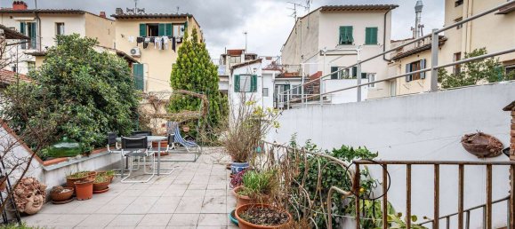 4غرفة منزل ذو طابقين في Florence, Italy رقم 214660 24