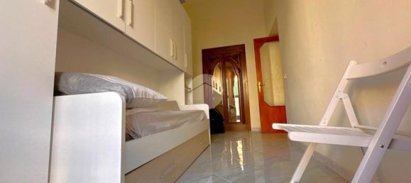 3 bedrooms Apartment in Pozzuoli, Italy No. 340022 3