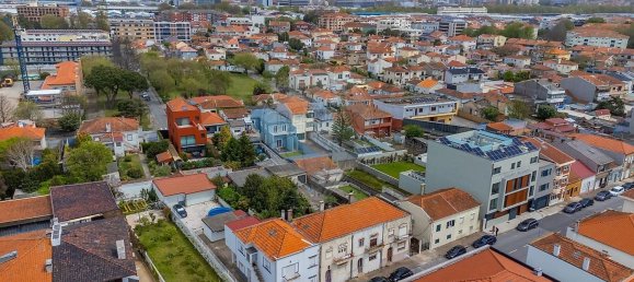 9 bedrooms House in Porto, Portugal No. 172100 9