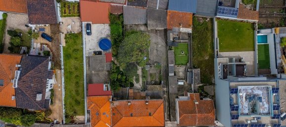 9 bedrooms House in Porto, Portugal No. 172100 3