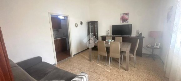 2 bedrooms Apartment in Torre Annunziata, Italy No. 381185 8