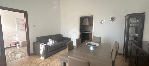 2 bedrooms Apartment in Torre Annunziata, Italy No. 381185 10