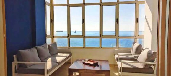 4 bedrooms Apartment in Limassol, Cyprus No. 76687 2