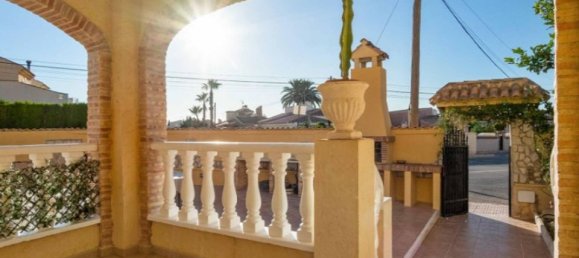 Villa T5 em Alicante, Spain N.º 177140 8