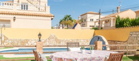 Villa T5 em Alicante, Spain N.º 177140 20