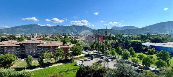 2 bedrooms Penthouse in Brescia, Italy No. 305647 16