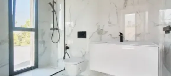 5 bedrooms House in Golf Bahia, Spain No. 134867 2