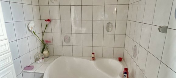 Casa de 4 dormitorios en Feignies, France No. 272219 8