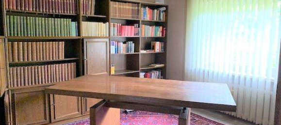 6 rooms House in Coburg, Germany No. 37229 11