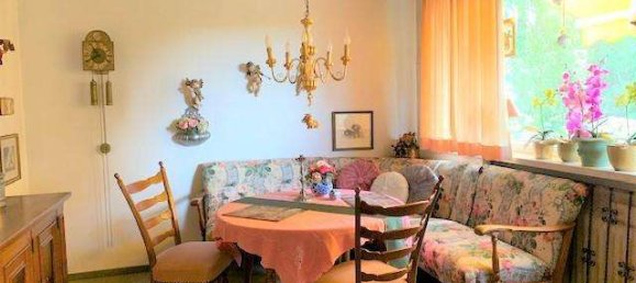 6 rooms House in Coburg, Germany No. 37229 6