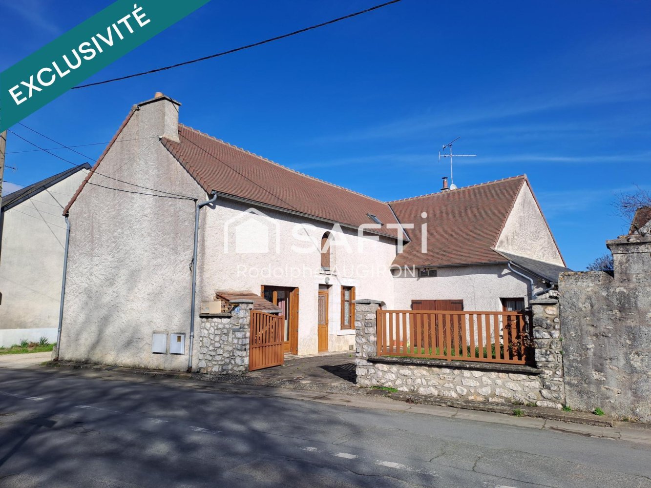 2 bedrooms House in Blois, France No. 84771