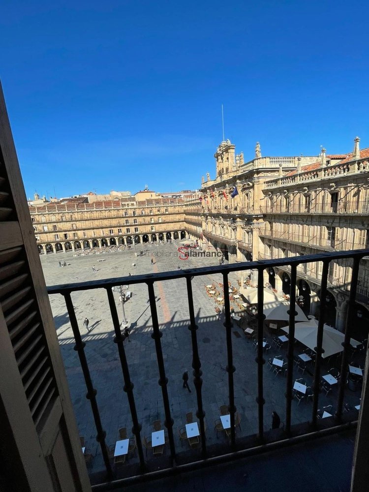 3 bedrooms Duplex in Salamanca, Spain No. 121013