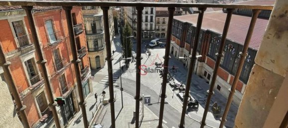 3 bedrooms Duplex in Salamanca, Spain No. 121013 2