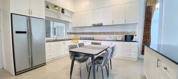 320m² House in Pattaya, Thailand No. 27153 14