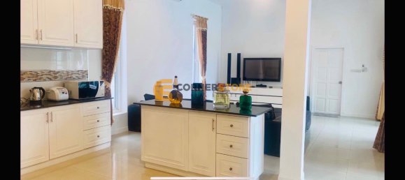 320m² House in Pattaya, Thailand No. 27153 13