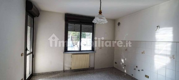 6 bedrooms Villa in Cisano Bergamasco, Italy No. 70765 17