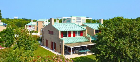 10 Schlafzimmer Villa in Udine, Italy, Nr. 333947 14