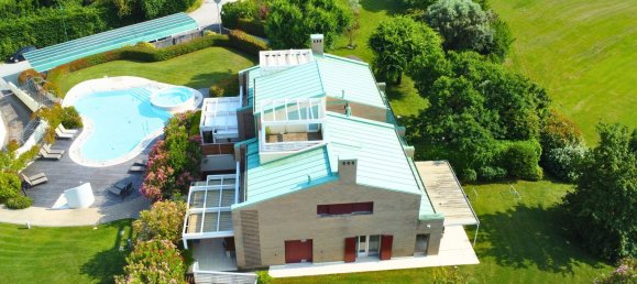 10 Schlafzimmer Villa in Udine, Italy, Nr. 333947 7