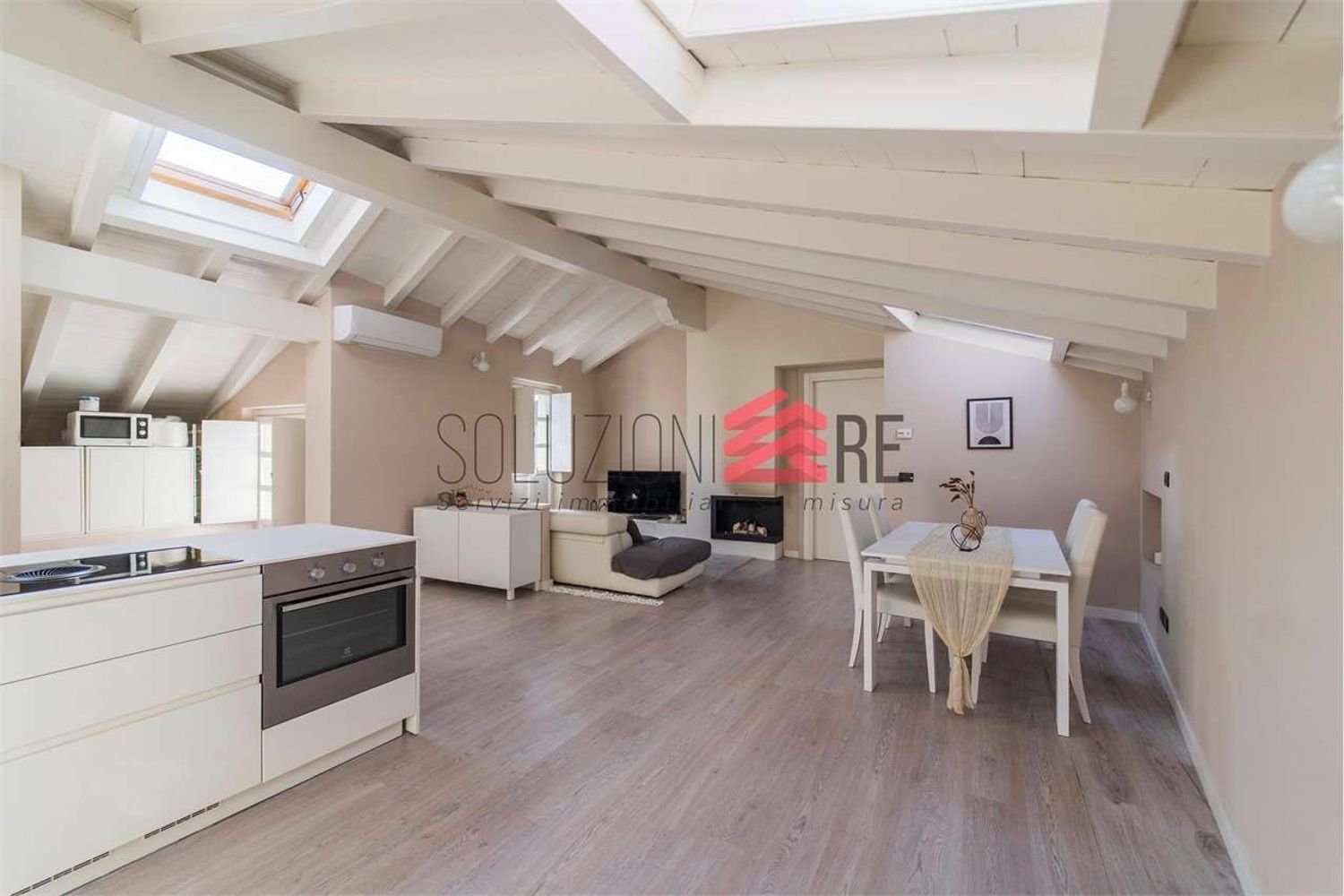 3 rooms Apartment in Cameri, Italy No. 145539