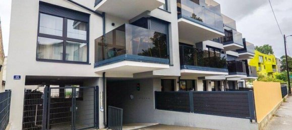 Studio in Vienna, Austria No. 137140 16