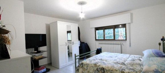 Вилла с 8 комнатами в Капаннори, Италия № 155422 17