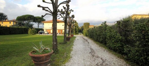 Вилла с 8 комнатами в Капаннори, Италия № 155422 5