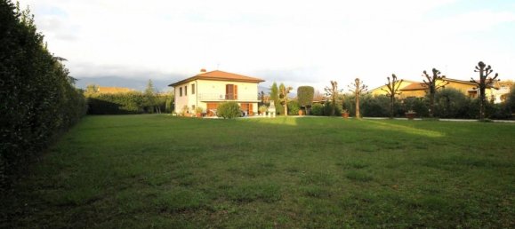 Вилла с 8 комнатами в Капаннори, Италия № 155422 7