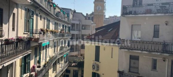 2 bedrooms Apartment in Milan, Italy No. 336152 30