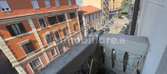 2 bedrooms Apartment in Milan, Italy No. 336152 27