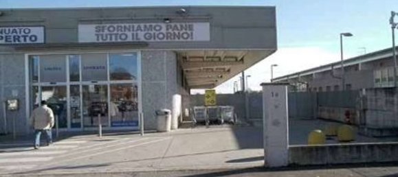 Gewerbliche Immobilie in Quistello, Italy 2397m², Nr. 303456 9