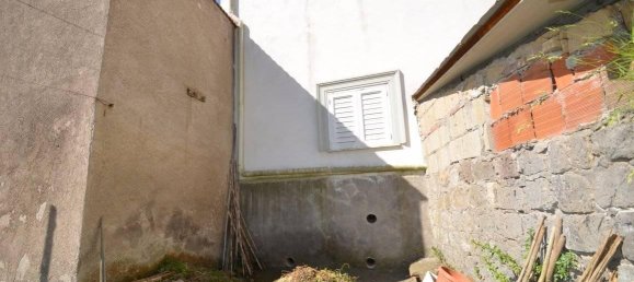 Дом с 4 комнатами в Масса Лубренсе, Италия № 177846 7