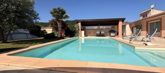 3 bedrooms Villa in Benagues, France No. 191285 2