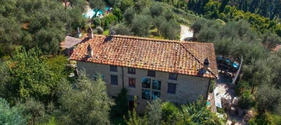 6 bedrooms Villa in Camaiore, Italy No. 264805 4