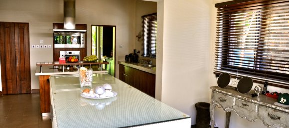 4 bedrooms Villa in Flacq, Mauritius No. 237 4