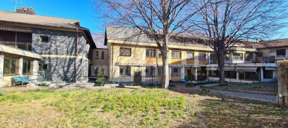 Коммерческая недвижимость с 5 комнатами в Делебьо, Италия № 2030 12