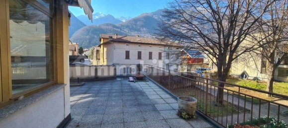 Коммерческая недвижимость с 5 комнатами в Делебьо, Италия № 2030 22