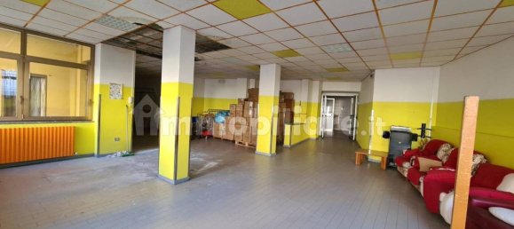 Коммерческая недвижимость с 5 комнатами в Делебьо, Италия № 2030 24