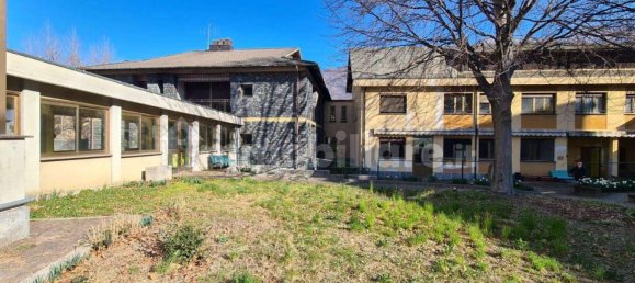 Коммерческая недвижимость с 5 комнатами в Делебьо, Италия № 2030 8