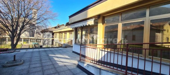 Коммерческая недвижимость с 5 комнатами в Делебьо, Италия № 2030 15