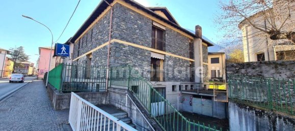 Коммерческая недвижимость с 5 комнатами в Делебьо, Италия № 2030 3