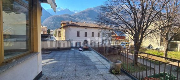 Коммерческая недвижимость с 5 комнатами в Делебьо, Италия № 2030 19