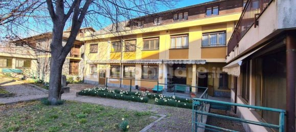 Коммерческая недвижимость с 5 комнатами в Делебьо, Италия № 2030 9