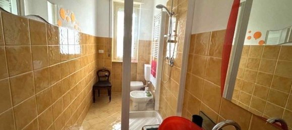 Apartamento de 2 divisões em Serra Riccò, Italy N.º 69787 8