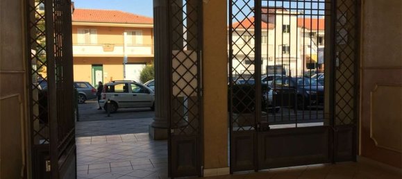 110m² Office in San Prisco, Italy No. 78439 13