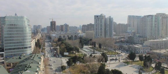 2 Schlafzimmer Wohnung in Nasimi, Azerbaijan, Nr. 1987 2