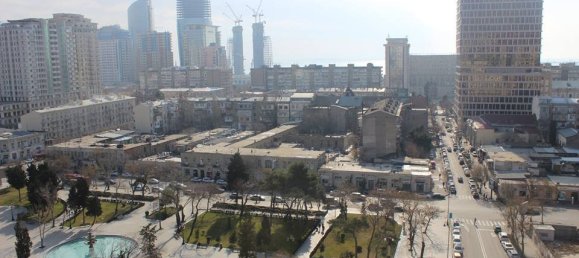 2 Schlafzimmer Wohnung in Nasimi, Azerbaijan, Nr. 1987 43